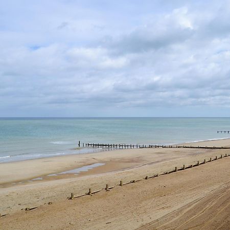 Villa Rosemarys Sea View Bacton  Exterior foto